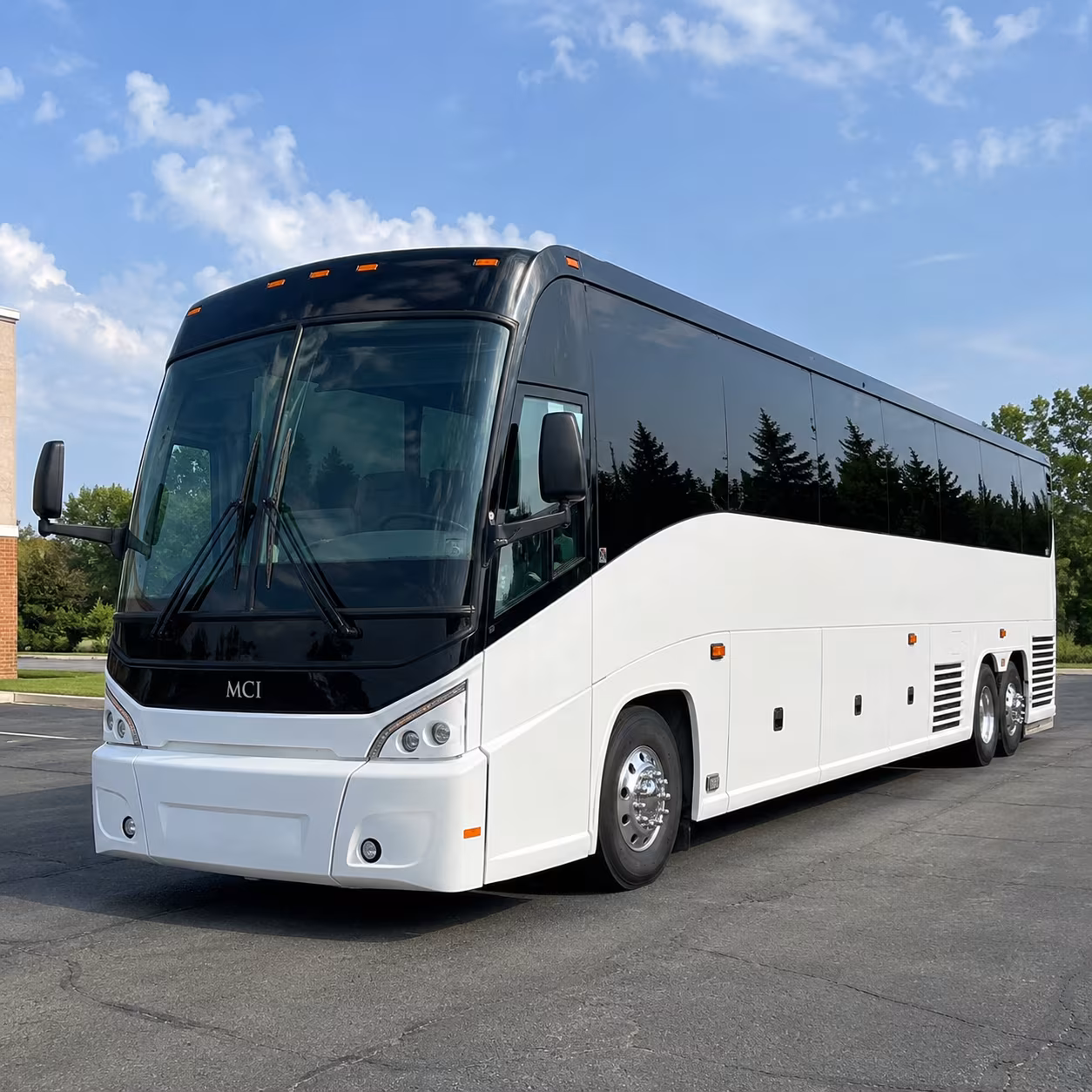 whether you re heading to san diego phoenix or the bay area there s a bus for your trip